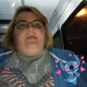 Meet your Posher, Lee